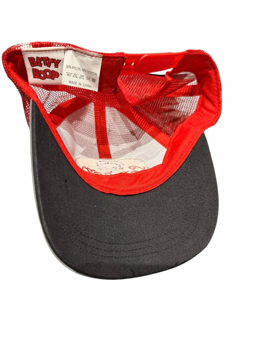 Vintage Y2K Betty Boop Trucker Hat Cap Embroidered Mesh Snapback Gray Red NWT -